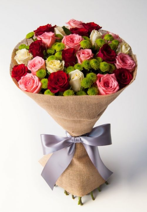 Adorable (24 roses)