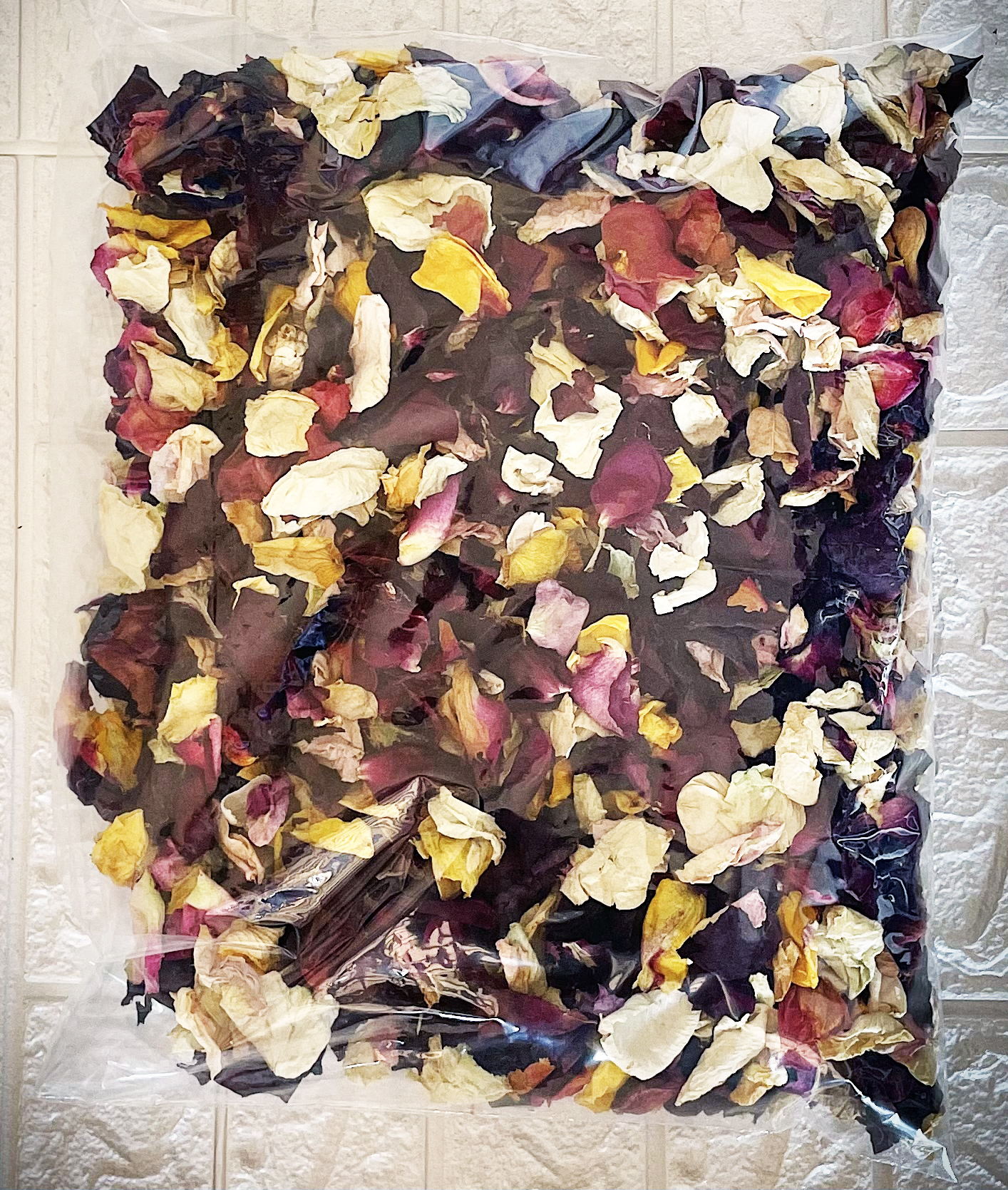 Confetti - Image 2
